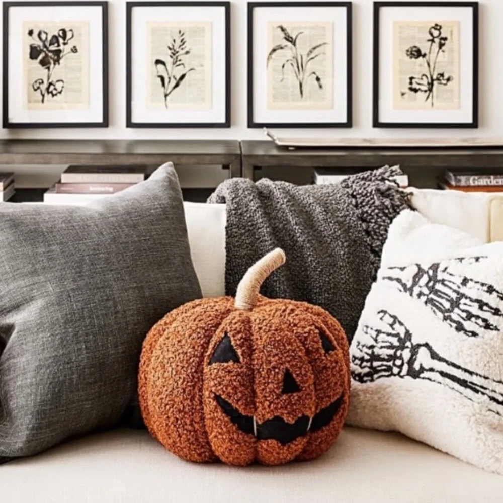 Clearance! Pottery Barn Jack O’ Lantern Pumpkin Huge Favorite Sold Out Sealed 🍂 - Picture 1 of 3